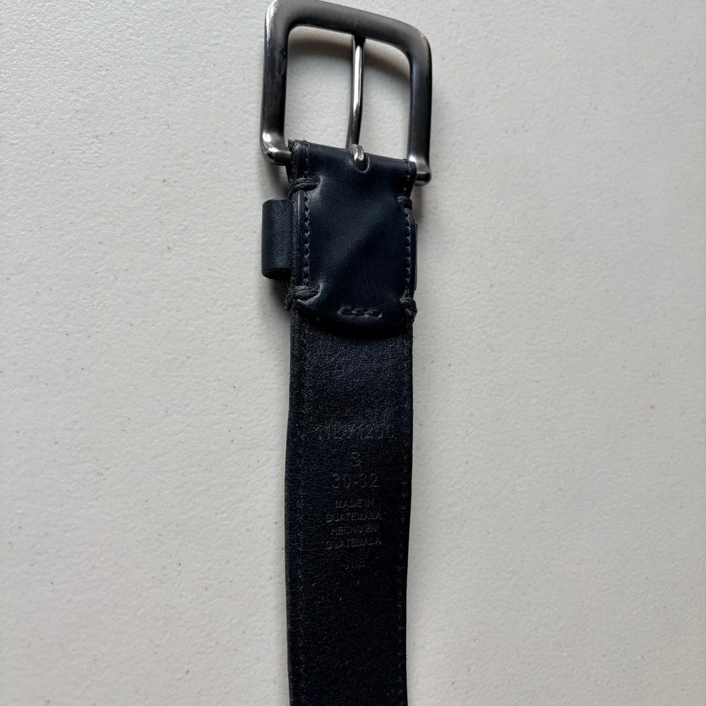 Levi's Genuine Leather Belt Small 30-32 Black 11LV1200